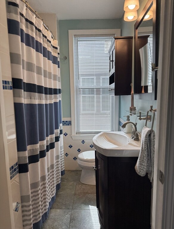 49 Paradise Rd unit First Floor, Swampscott, MA 01907 - photo 3