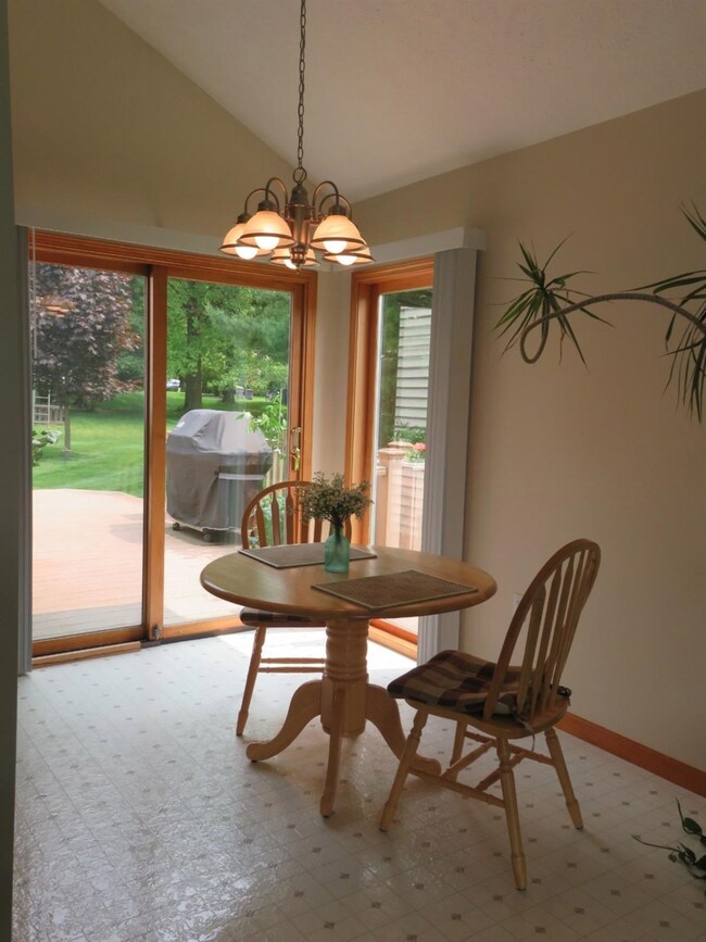 4647 W Riesling Trail, La Porte, IN 46350 - photo 6