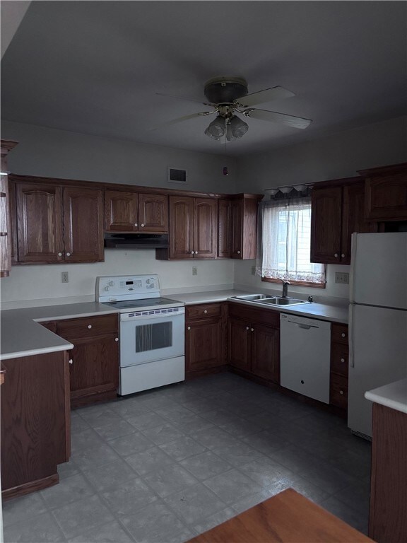 121 Hamilton Ave, Vandergrift, PA 15690 - photo 6