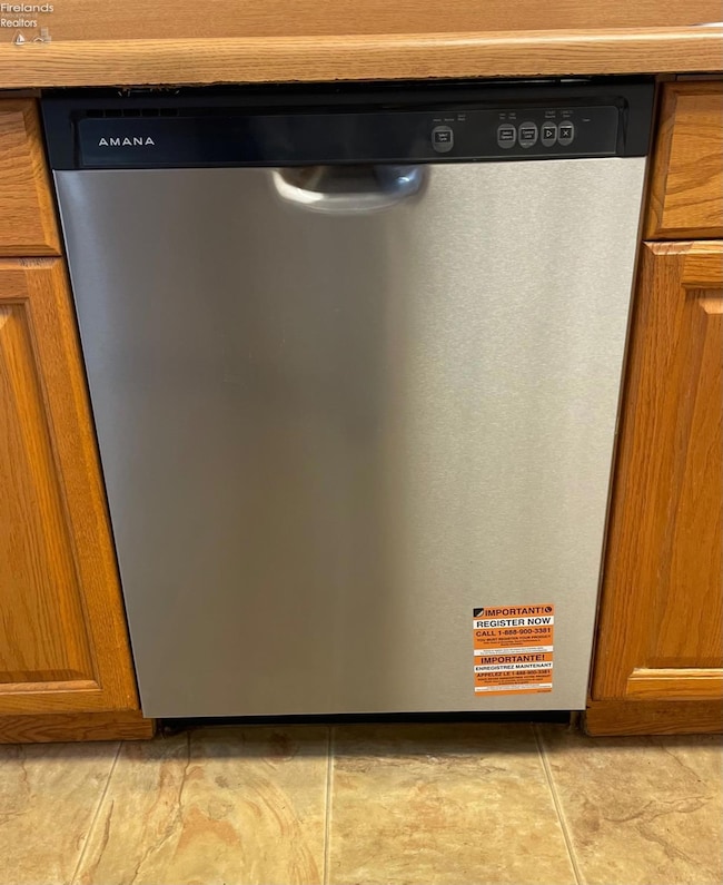 4201 Fox Ave, Clyde, OH 43410 - photo 7