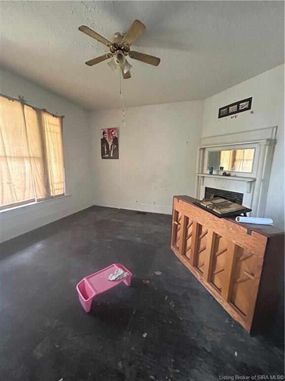 1743 E Spring St, New Albany, IN 47150 - photo 4