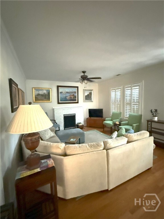 410 E 56th St, Savannah, GA 31405 - photo 4