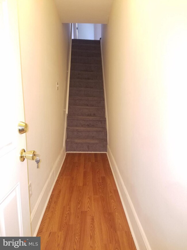 32 E Hancock St unit 2, Riverside, NJ 08075 - photo 5