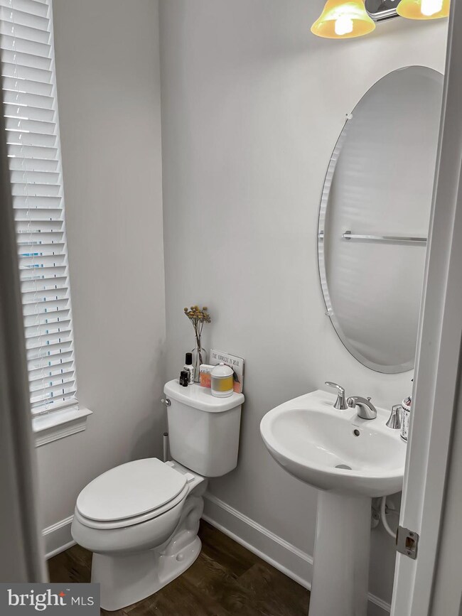 10525 Hinton Way, Manassas, VA 20112 - photo 5
