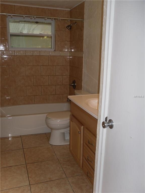 2821 Java Plum Ave, Sarasota, FL 34232 - photo 7