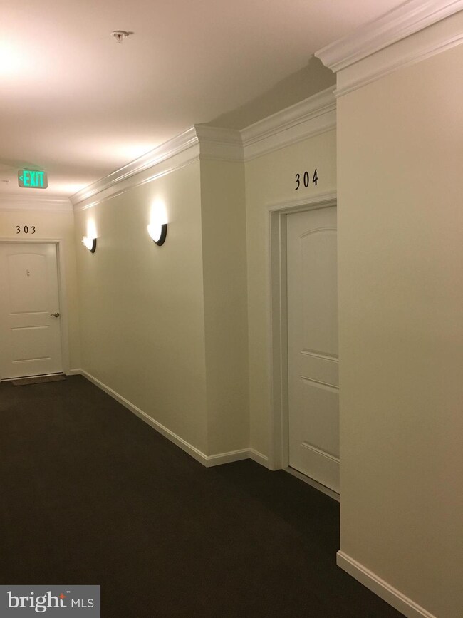 23510 F D R Blvd unit 304, California, MD 20619 - photo 5