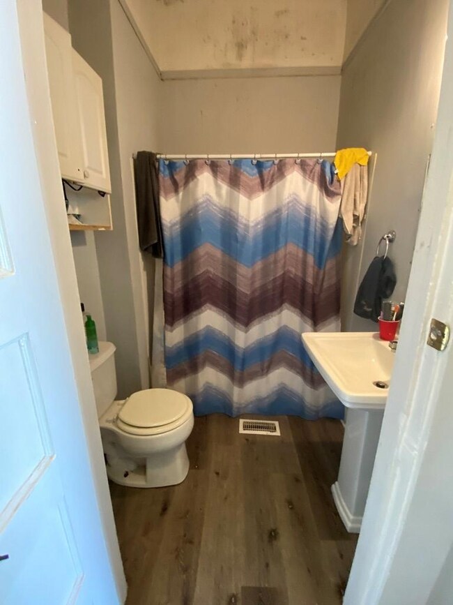 173 N Scott St, Camilla, GA 31730 - photo 4