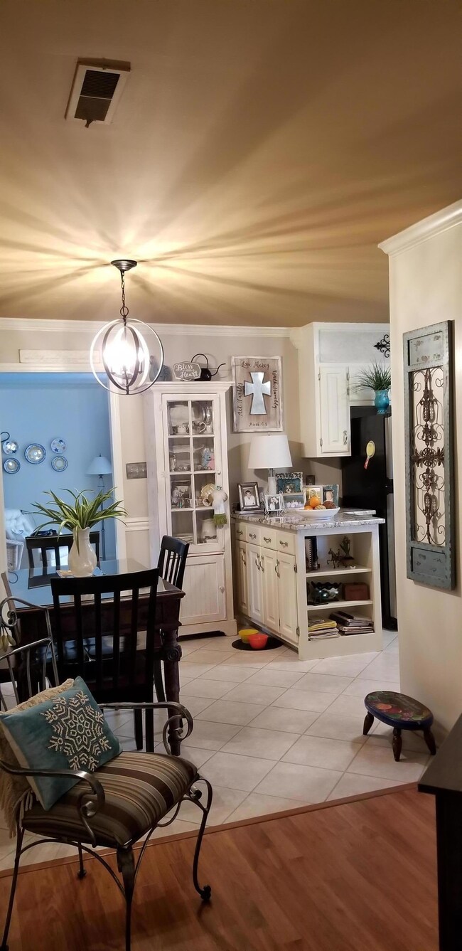 1308 Wesley St, Shelbyville, TN 37160 - photo 7