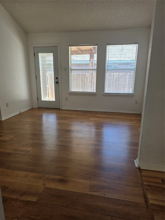 1148 Lake Bluff Dr, Little Elm, TX 75068 - photo 2