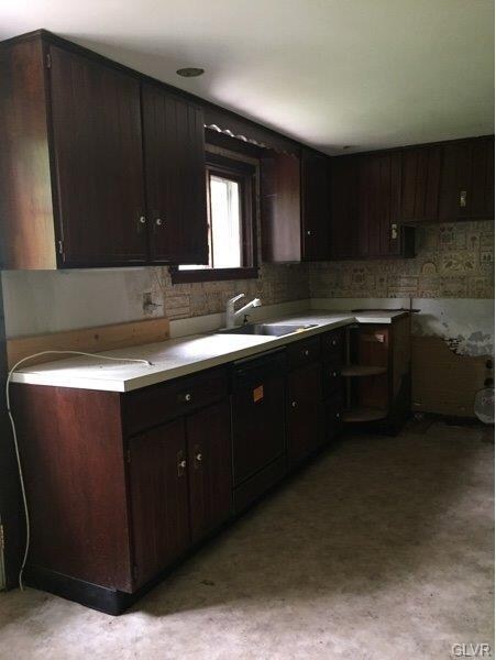 4456 Mill Rd, Emmaus, PA 18049 - photo 7