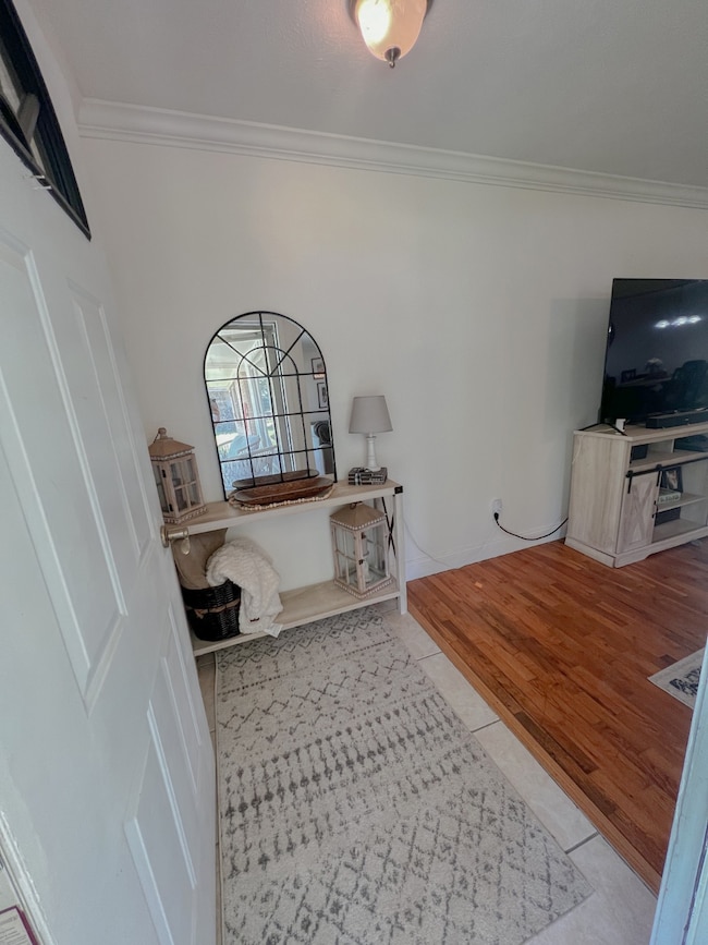 1028 S Curtis St, Welch, OK 74369 - photo 3