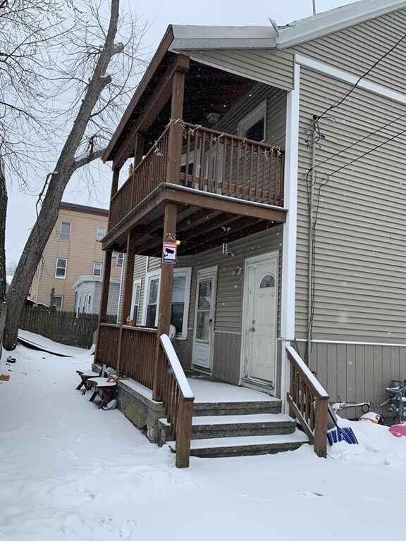 73 Cambridge St, Lawrence, MA 01843 - photo 2