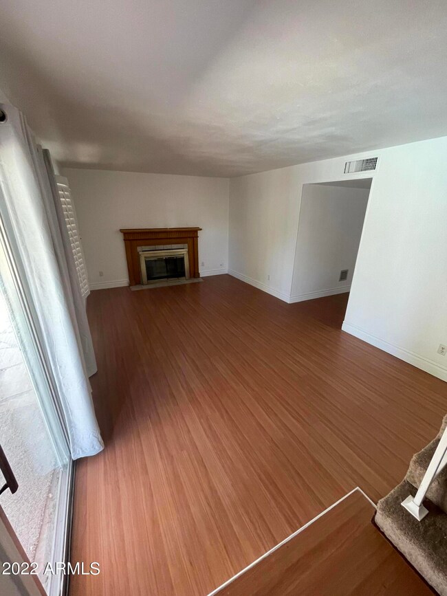 19835 N 8th Place, Phoenix, AZ 85024 - photo 4