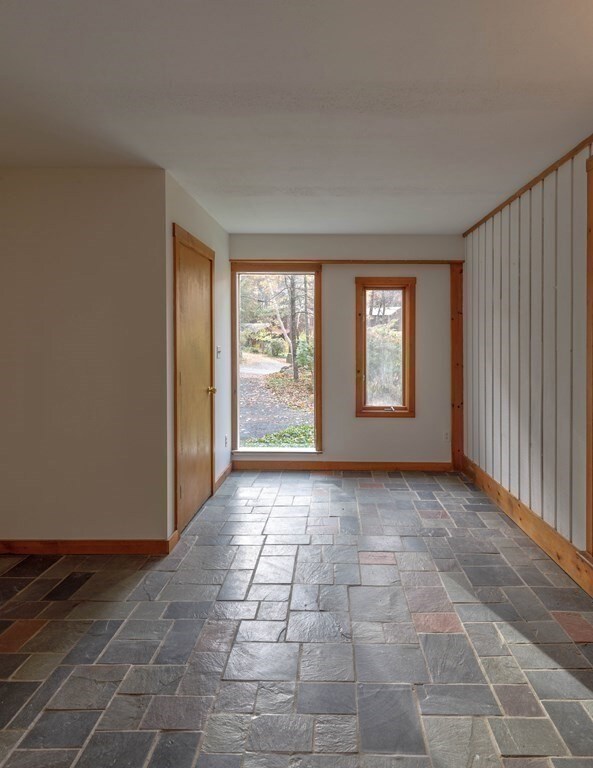 202 N Valley Rd, Pelham, MA 01002 - photo 7