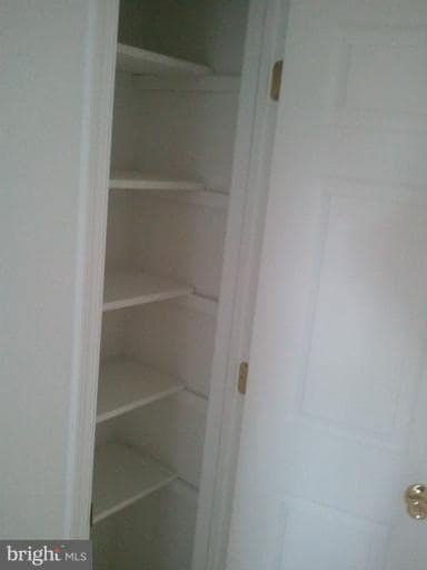 1158 Booker Dr, Capitol Heights, MD 20743 - photo 5