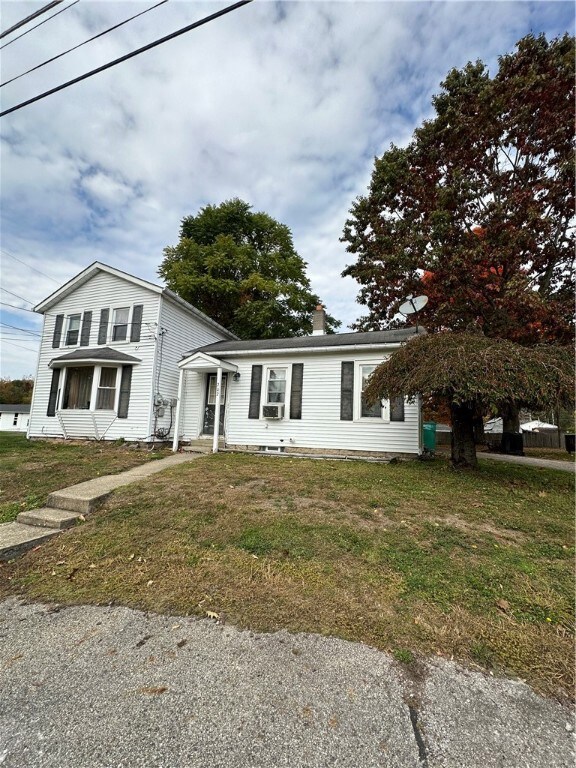 202 Summit St, Jamestown, PA 16134 - photo 3