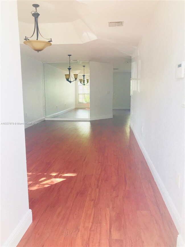 11631 NW 51st Ln, Doral, FL 33178 - photo 3