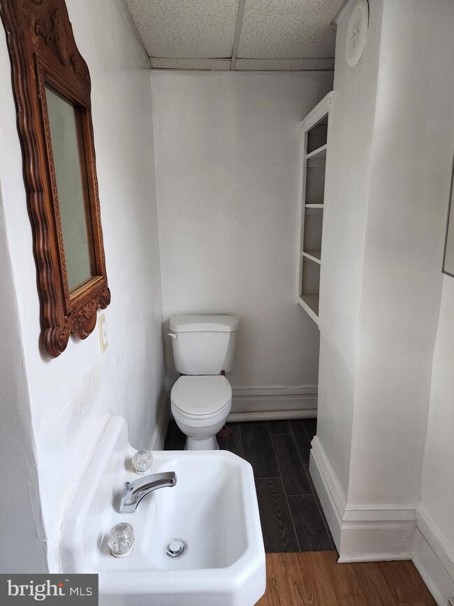 15 N Washington St unit 2, Berkeley Springs, WV 25411 - photo 5