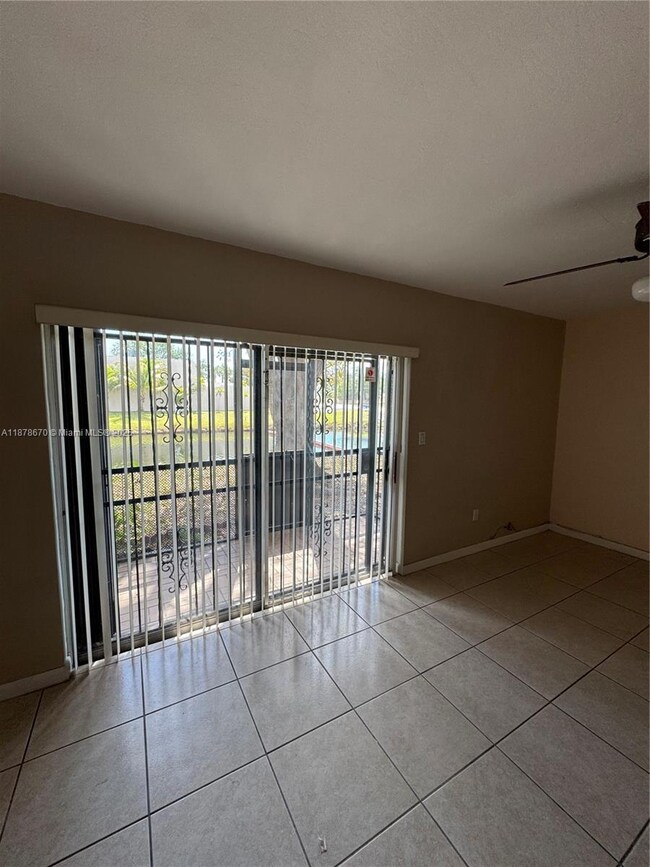 10353 N Kendall Dr unit BB2, Miami, FL 33176 - photo 4