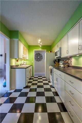 11904 W 66th Terrace, Shawnee, KS 66216 - photo 7