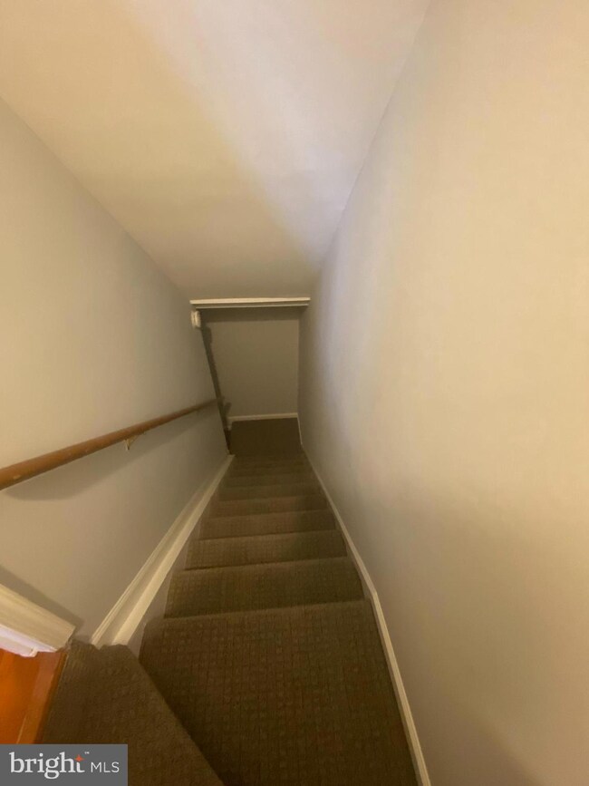 10286 Quiet Pond Terrace, Burke, VA 22015 - photo 5