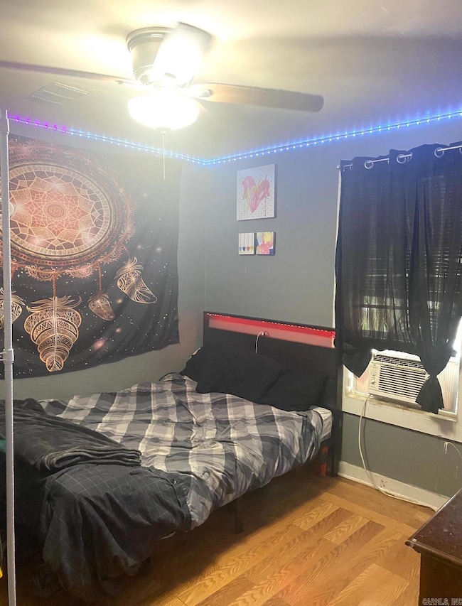 1801 Bishop Warren Dr, Little Rock, AR 72204 - photo 5