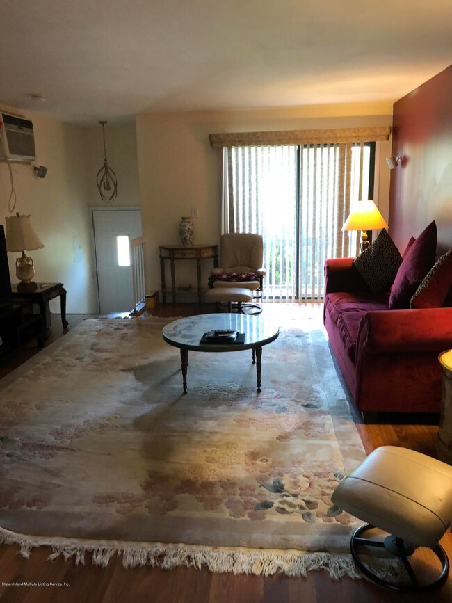 266 Elverton Ave, Staten Island, NY 10308 - photo 5