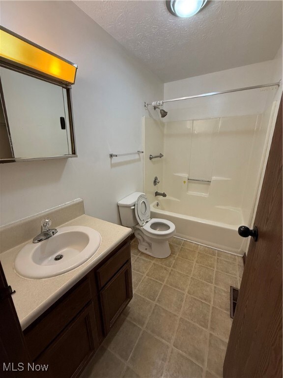 1135 Brandywine Blvd unit D, Zanesville, OH 43701 - photo 7