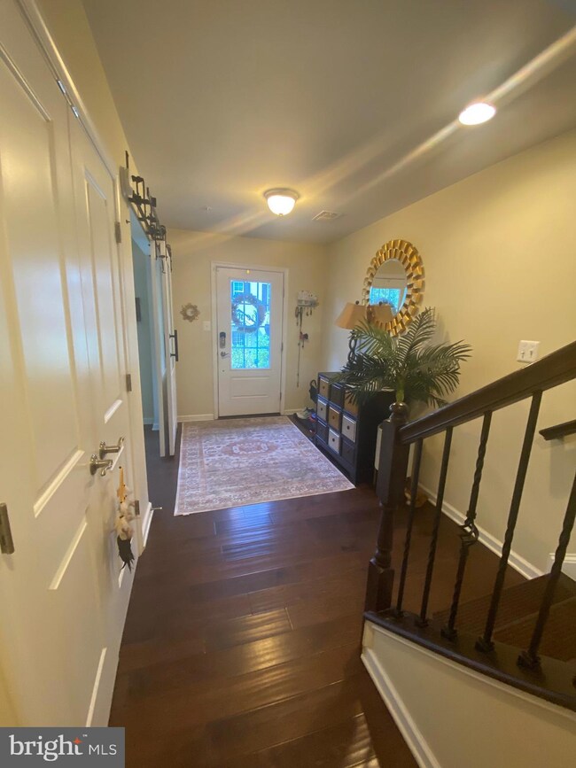 2904 Pinebrook Rd, Landover, MD 20785 - photo 2