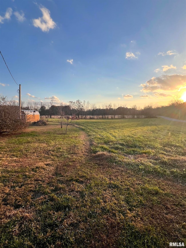 860 N Lick Creek Rd, Buncombe, IL 62912 - photo 5