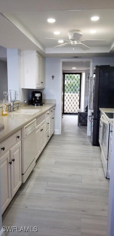 Vanderbilt Towers unit 406, Naples, FL 34108 - photo 7