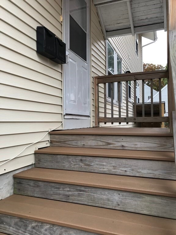 143 Farrington St unit 2/F, Quincy, MA 02170 - photo 2