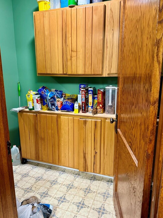 Pantry Off Kitchen