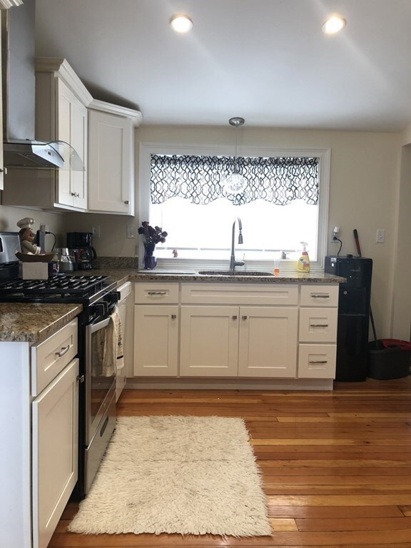 318 Union St unit 2, Randolph, MA 02368 - photo 6