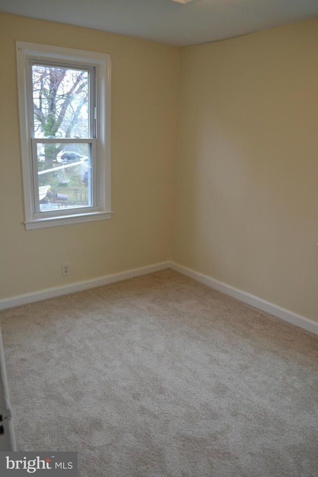 1035 Madison Ct, Annapolis, MD 21403 - photo 4