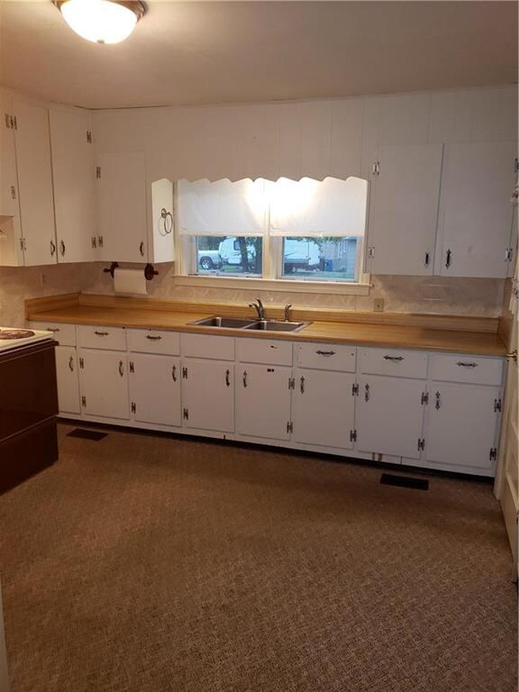 1538 Main St, Osawatomie, KS 66064 - photo 2