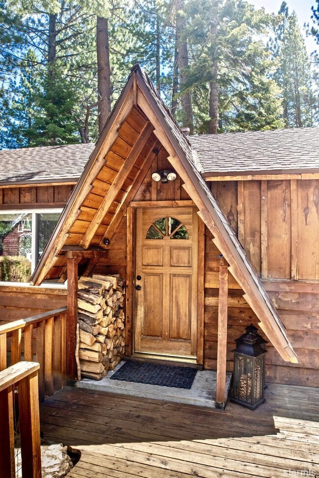 Modern Cabin