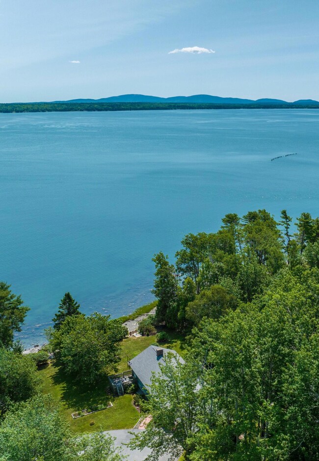 29 Chipmunk Ln, Surry, ME 04684 - photo 2