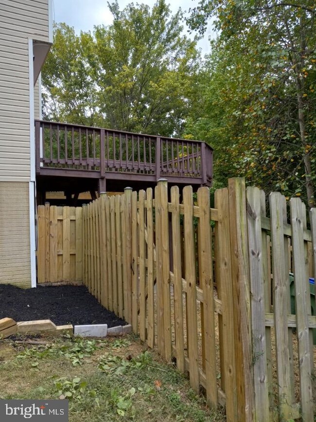 311 Bentley Ct, Stafford, VA 22554 - photo 2