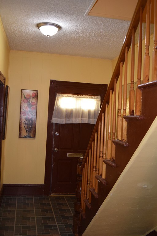 119 Springfield St unit 121, Lawrence, MA 01843 - photo 7