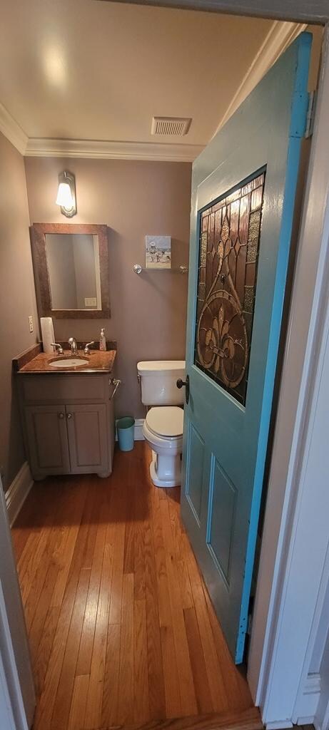 Powder Room