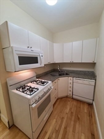 128 Magazine St unit 4, Cambridge, MA 02139 - photo 5