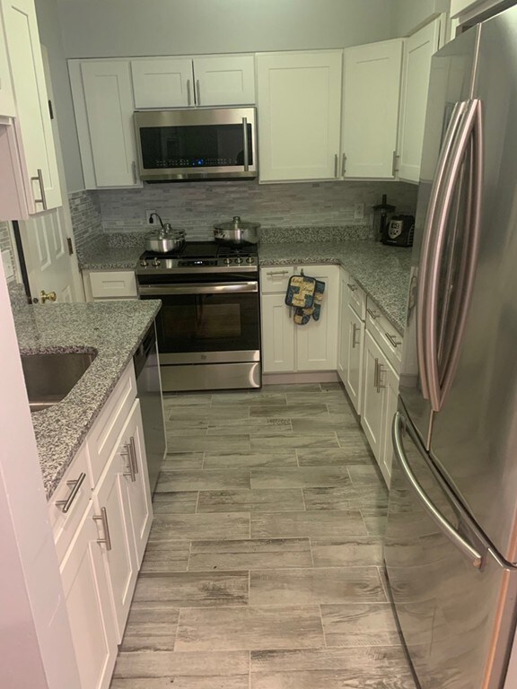 41 Harrison St unit C, Roslindale, MA 02131 - photo 3