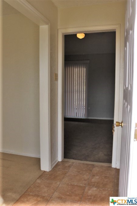 340 Eagle Ln, Kempner, TX 76539 - photo 4