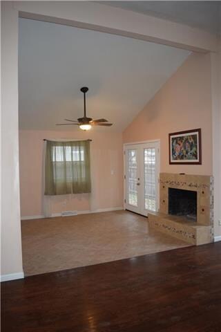 9824 W 56th St, Shawnee, KS 66203 - photo 5