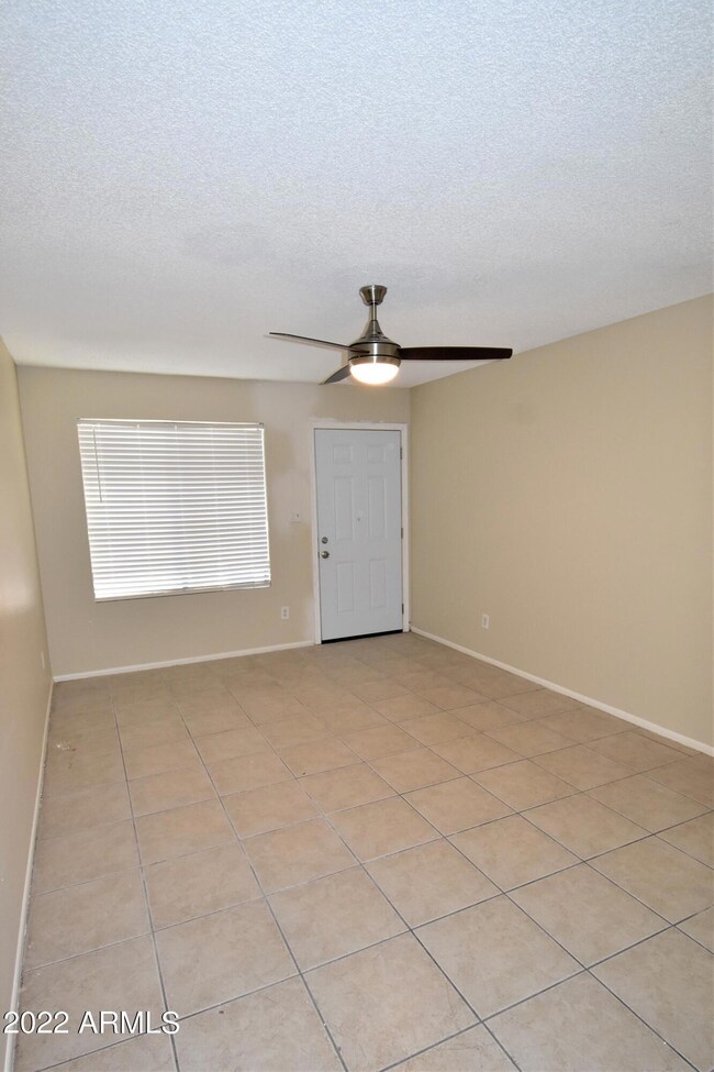 44 S Williams unit 9, Mesa, AZ 85204 - photo 3