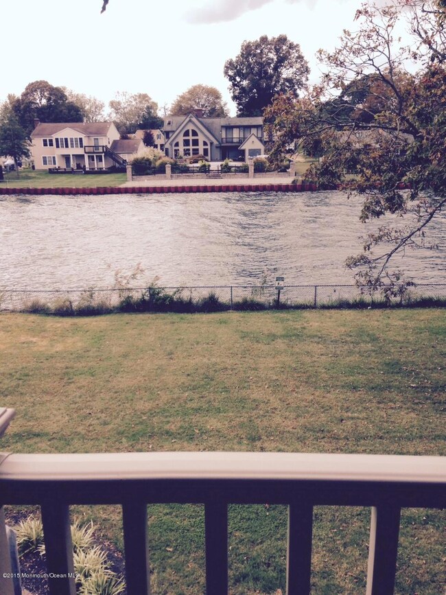 water view on 1641 elm