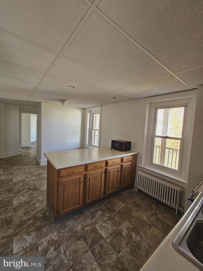 501 W Callowhill St unit 5, Perkasie, PA 18944 - photo 6