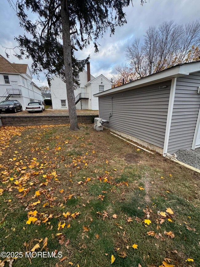 11 Washington Ave unit 2, Leonardo, NJ 07737 - photo 3