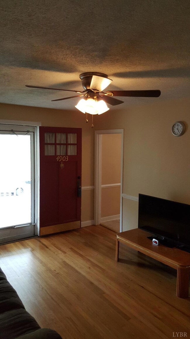 4903 Myrtle St, Lynchburg, VA 24502 - photo 7